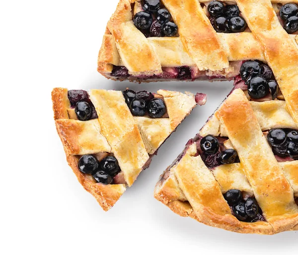 Smakelijke Blueberry Pie op witte achtergrond — Stockfoto