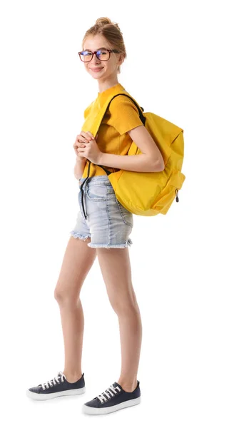 Menina adolescente bonito com mochila no fundo branco — Fotografia de Stock