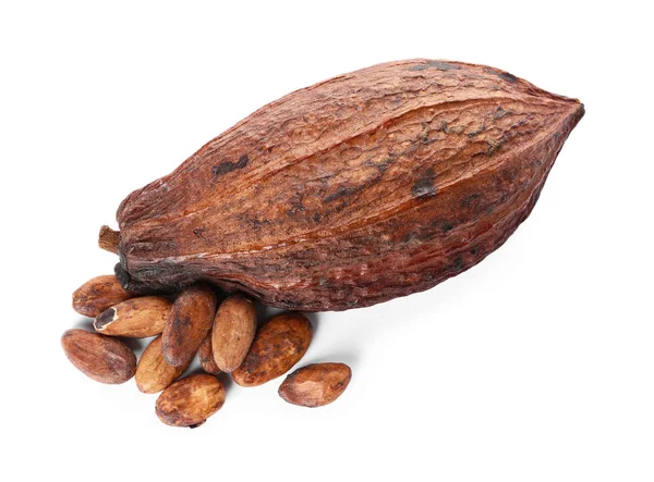 Cialda di cacao con fagioli su sfondo bianco — Foto Stock