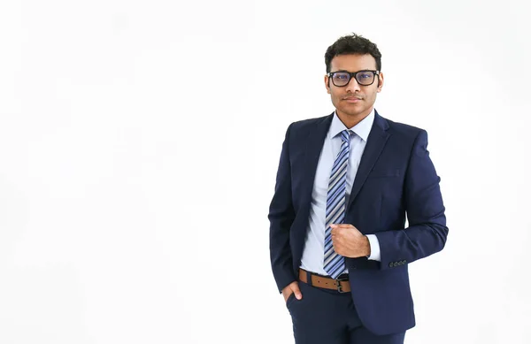 Hombre de negocios guapo sobre fondo blanco — Foto de Stock