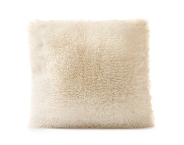 Beyaz arkaplanda yumuşak yastık