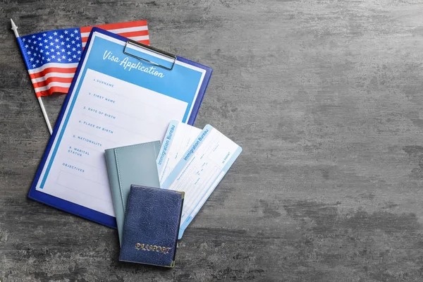 签证申请表，文件和表格上的Usa标志。移民概念 — 图库照片