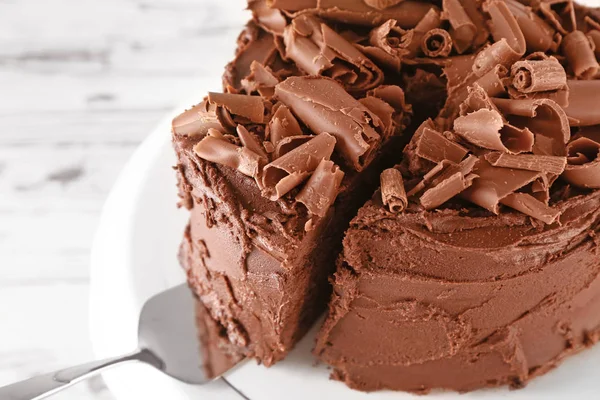 Tasty chocolate cake on table — Stock Photo, Image