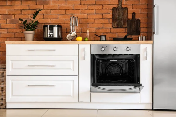 Interior dapur dengan oven modern — Stok Foto