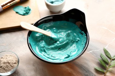 Masada kozmetik kil ile kase