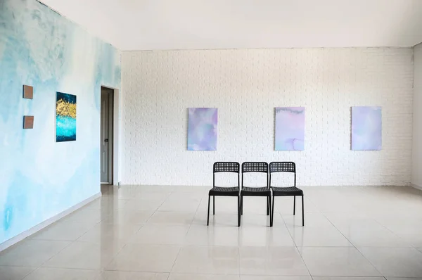 Interieur der Galerie für moderne Kunst — Stockfoto