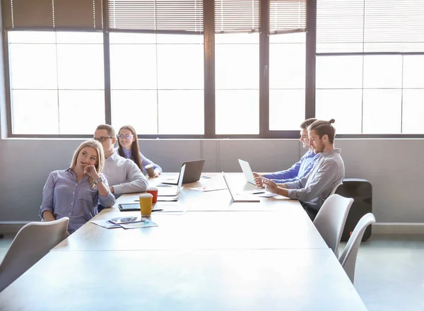 Colleagues during business meeting in office — Stock Photo, Image