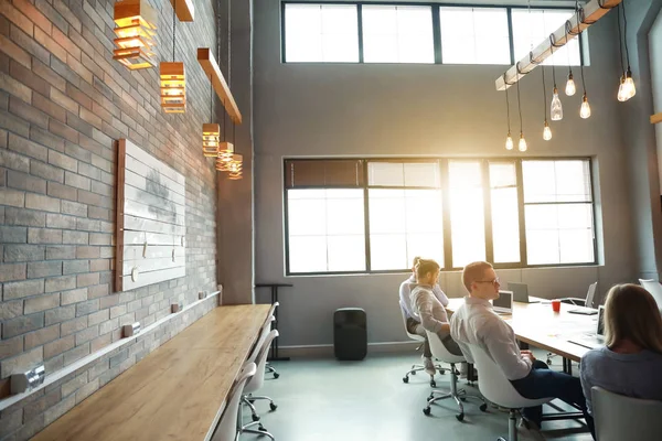 Young people having business meeting in modern office — Stock Photo, Image