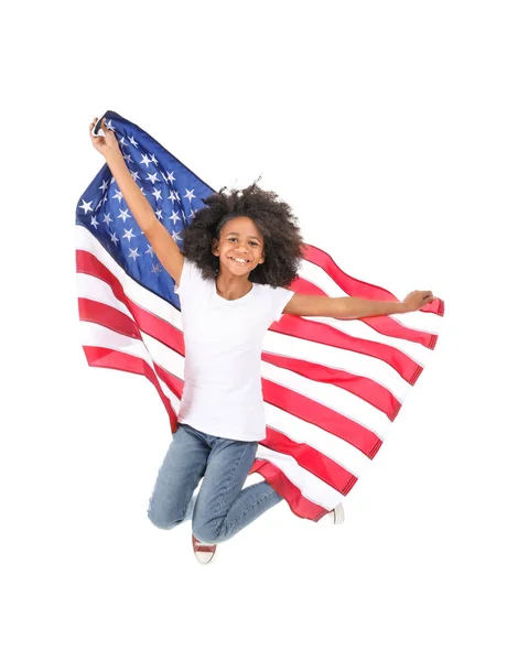 Jumping afro-amerikai lány a nemzeti zászló az USA fehér alapon — Stock Fotó