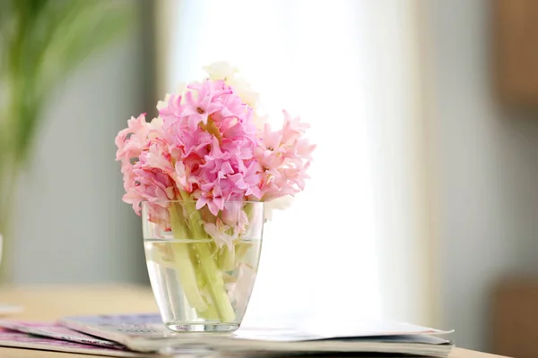 Bouquet of beautiful flowers in vase on table — Stock Photo, Image