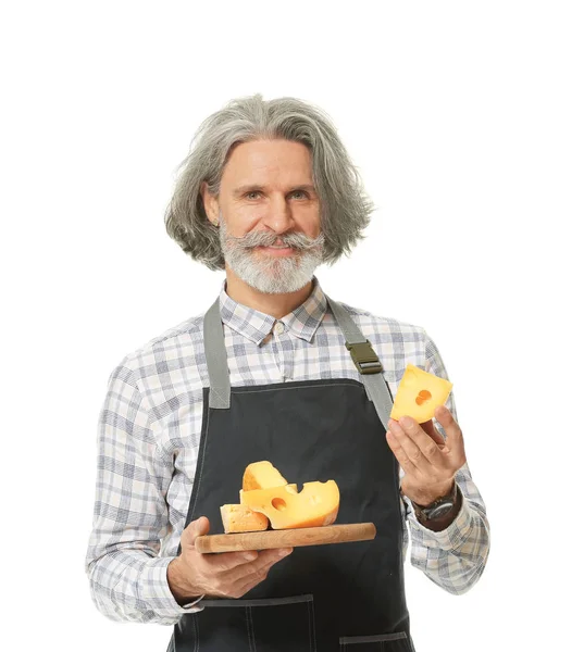 Férfi tulajdonosa a sajt tárolására, fehér háttér — Stock Fotó