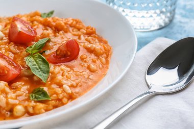 Masada lezzetli risotto ile Tabak, closeup