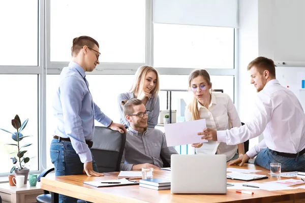 Group of young people at business meeting in office — Stock Photo, Image