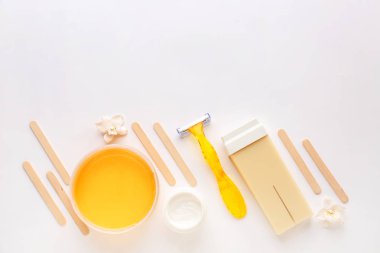 Beyaz arka plan üzerinde epilasyon için ayarla