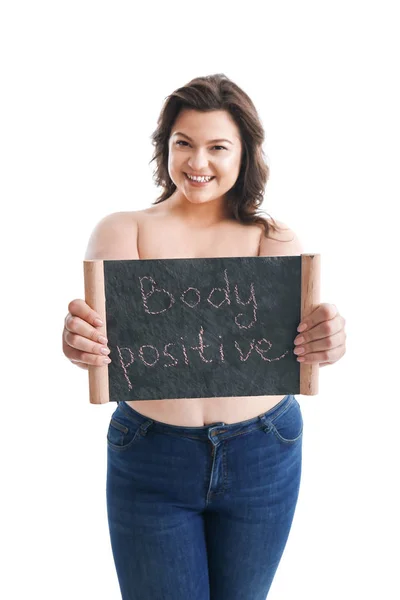 Além de tamanho mulher segurando bordo com texto CORPO POSITIVO no fundo branco — Fotografia de Stock