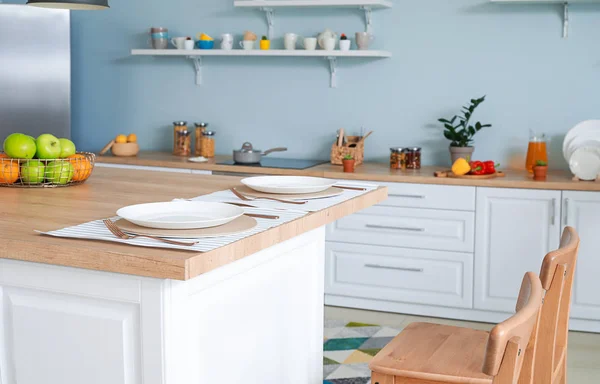 A modern, kényelmes konyha belső tere — Stock Fotó