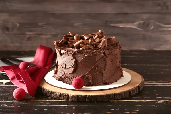 Tasty chocolate cake on table — Stock Photo, Image