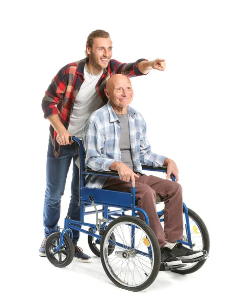 흰색 배경에 아들과 장애인 노인 — 스톡 사진