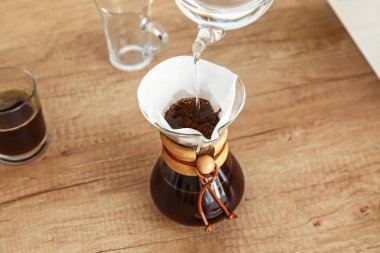 Masada chemex lezzetli kahve hazırlanması