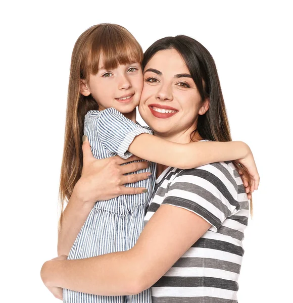 Portret van gelukkige moeder en dochter op witte achtergrond — Stockfoto