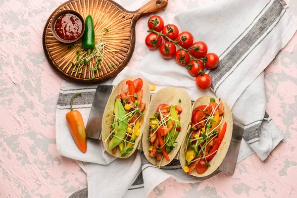 Tasty fresh tacos on color background — Stock Photo, Image