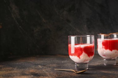 Grunge masada tatlı tatlı ile Gözlük