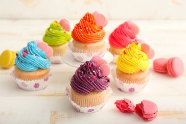 Hafif masada tatlı lezzetli cupcakes