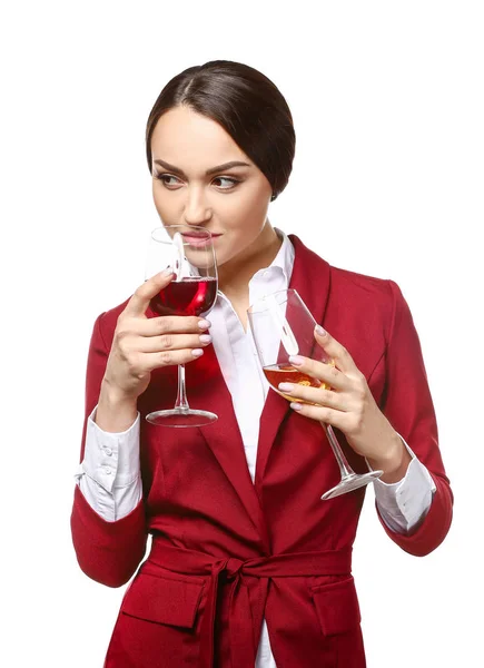 Retrato de sommelier feminino elegante no fundo branco — Fotografia de Stock