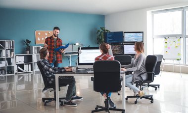 Takım çalışma office programcı