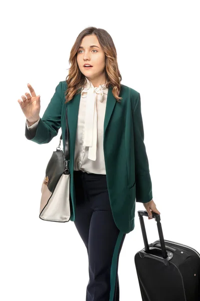 Jonge vrouw met bagage klaar voor zakenreis, op witte achtergrond — Stockfoto