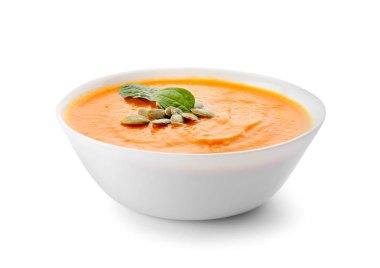 Beyaz arka planda lezzetli krem çorbası ile Bowl