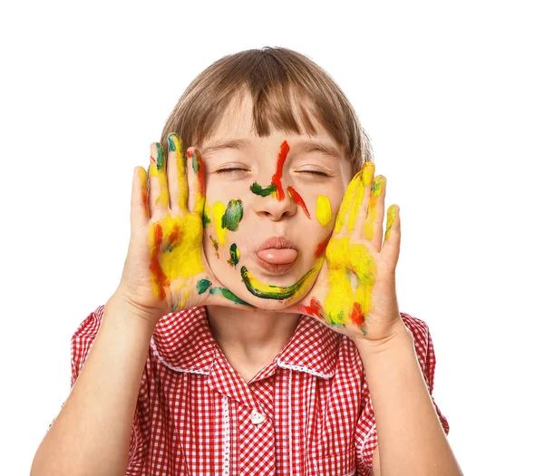 Vicces kislány kezével és arcát festékkel fehér háttér — Stock Fotó