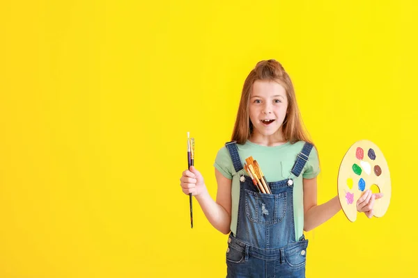 Cute little artist on color background — Stock Photo, Image