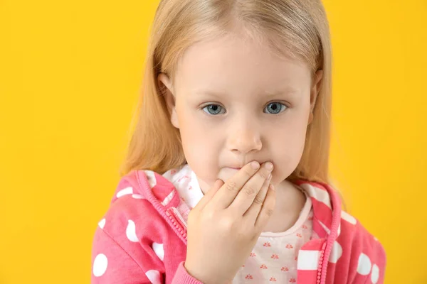 Portrait of adorable little girl on color background — Stock Photo, Image