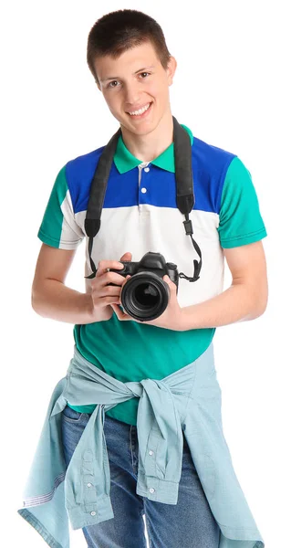 Мальчик-подросток с фотокамерой на белом фоне — стоковое фото