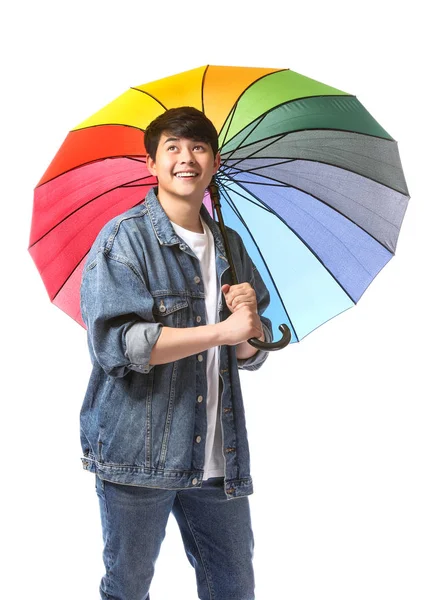 흰색 배경에 화려한 우산과 잘 생긴 아시아 사람 — 스톡 사진