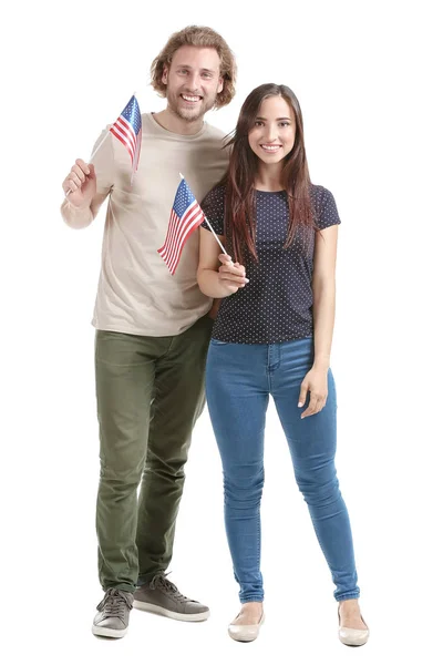 흰색 배경에 미국 국기를 가진 젊은 사람들 — 스톡 사진