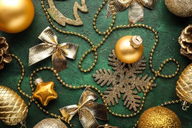 Renk arkaplanındaki güzel Noel kompozisyonu