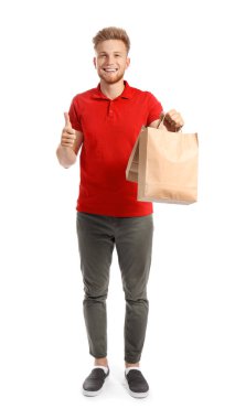 Beyaz arka planda gıda dağıtım hizmeti Yakışıklı işçi