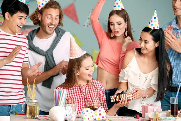 Group of friends celebrating Birthday at home — Stock Photo, Image