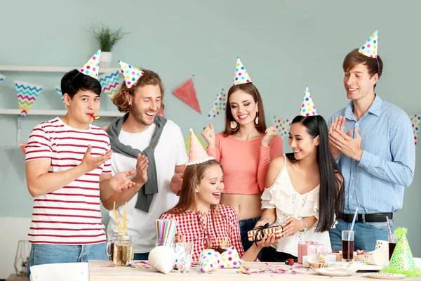 Group of friends celebrating Birthday at home — Stock Photo, Image