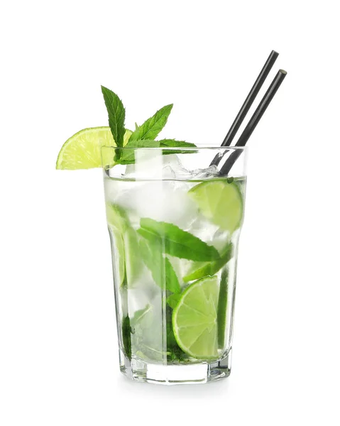 Glass with tasty summer cocktail on white background — Stock Photo, Image