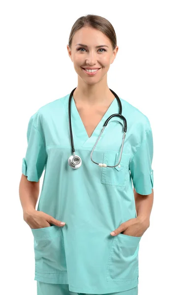 Beyaz zemin üzerine stetoskop ile kadın hemşire — Stok fotoğraf