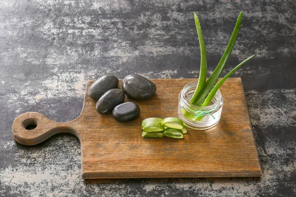 Spa composition with aloe vera on table — Stock Photo, Image