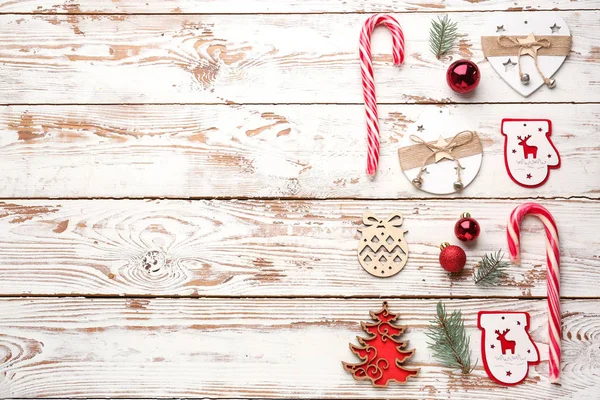 Beautiful Christmas composition on white  wooden background — Stock Photo, Image