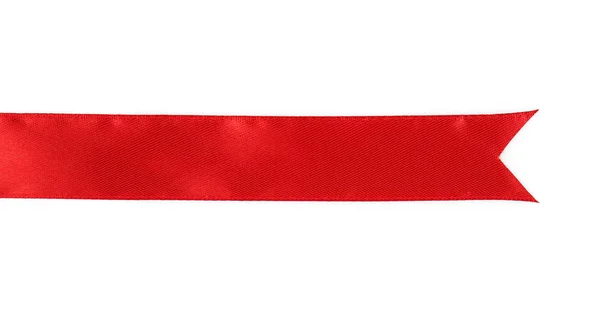 Czerwona satynowa wstążka na białym tle — Zdjęcie stockowe
