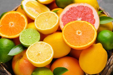 Sepette farklı narenciye, closeup