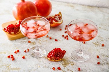 Masada soğuk nar suyu bardak