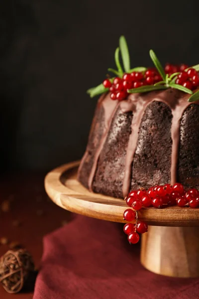 Tasty Christmas pie on stand — Stock Photo, Image