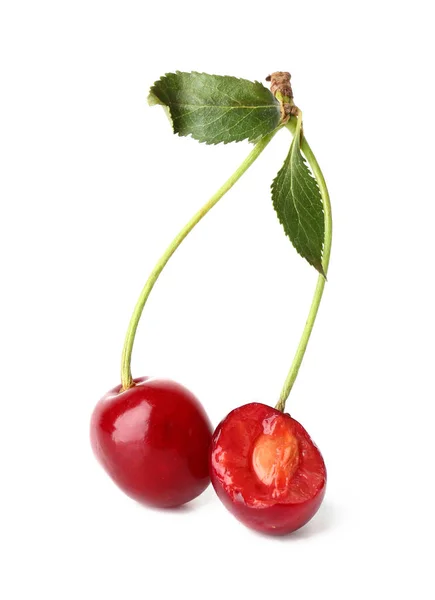 Cereja doce madura no fundo branco — Fotografia de Stock
